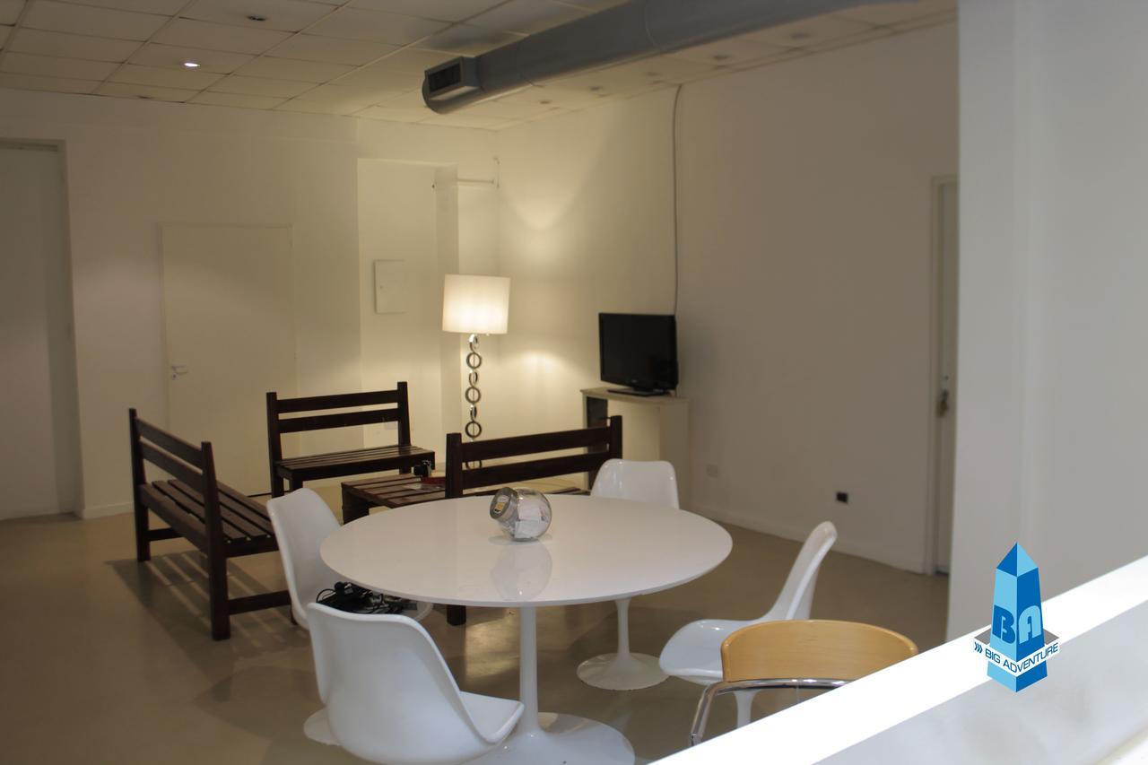 Ba Big Adventure Hostel Buenos Aires Bagian luar foto